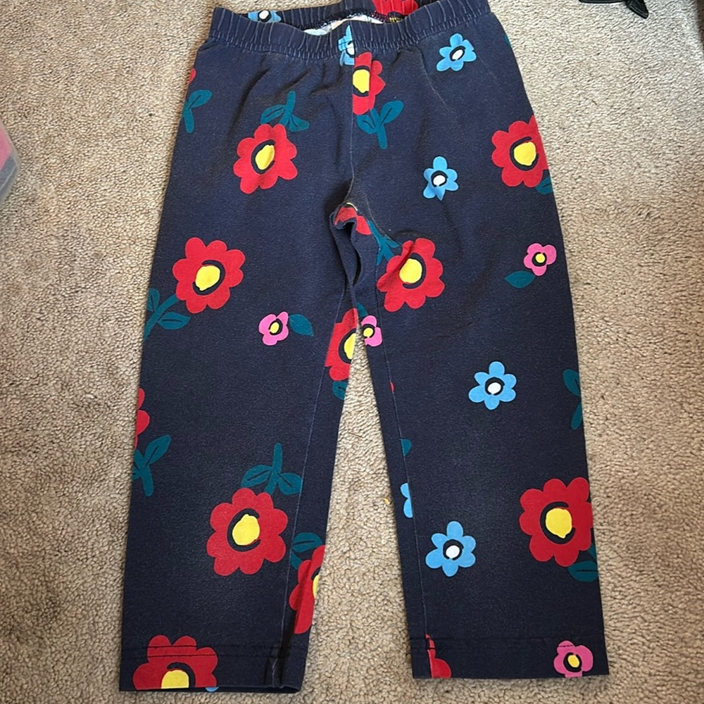 Hanna Andersson cropped leggings size 8.